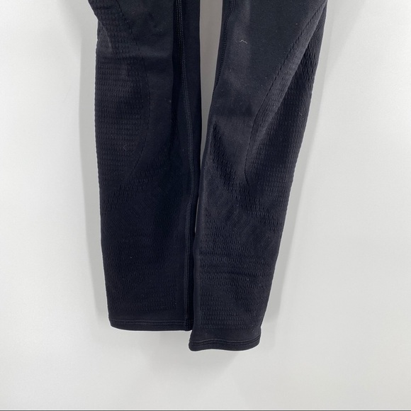 LULULEMON reveal crop interconnect 18” black - Picture 8 of 10
